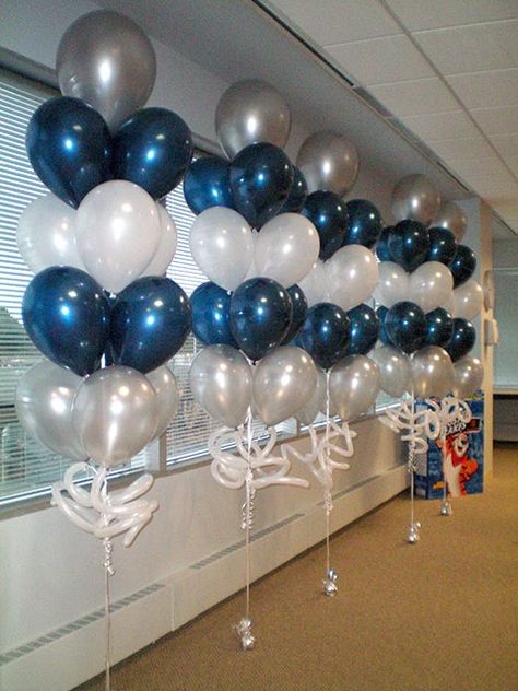 Maybe all white or white and silver. http://www.oktoberfesthaus.com Diy Ballon, Blue Party Decorations, Diy Balloon Decorations, Diy Event, Festa Party, Balloon Centerpieces, Balloon Columns, Blue Party, Balloon Diy