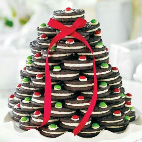 Pic Only! Oreo Christmas, Make Christmas Tree, How To Make Christmas Tree, Being Perfect, Christmas Sweets, The Senses, Fitness Instructor, Nutrition Coach, Christmas Goodies