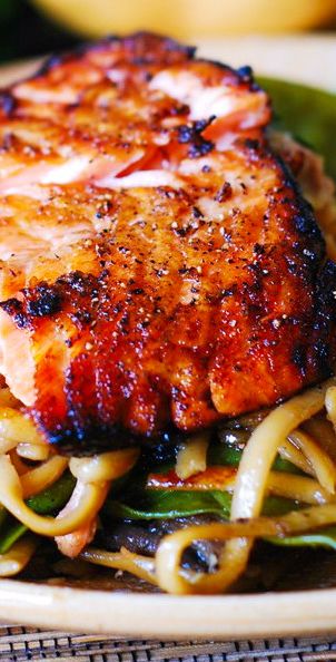 Asian Salmon with Noodles, Mushrooms, and Snow Peas make an excellent weeknight dinner choice.  Easy to make and they will bring a variety to your weekly rotation of recipes.  Honey-soy salmon broiled to perfection and then tossed with flavorful Asian noodles with mushrooms and snow peas. Both salmon and noodles are smothered in Sriracha flavored, honey-sesame sauce. #salmon #fish #Asian #Asiansalmon #noodles #mushrooms Easy Delicious Asian Recipes, Salmon And Noodles, Noodles Mushrooms, Gf Noodles, Noodles With Mushrooms, Asian Salmon Recipes, Salmon Noodles, Asian Salmon, Resep Seafood