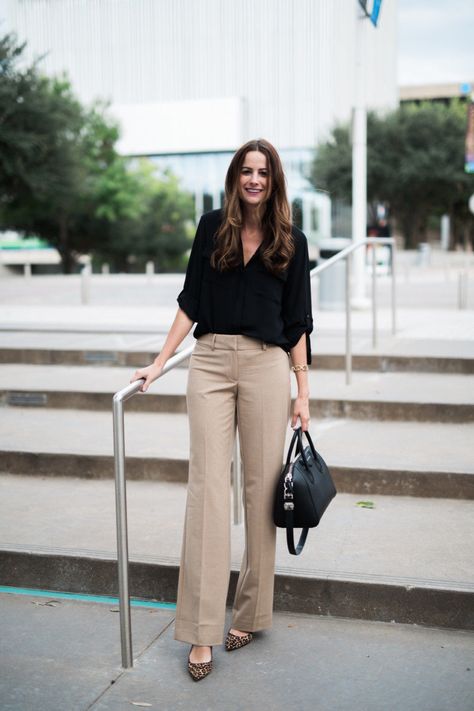 The Miller Affect wearing khaki trousers in Julie fit from LOFT Office Wear Trousers Women, Trouser Formal Women, Formal Trousers Outfit, Khaki Dress Pants Outfit Women, Khaki Trouser Outfit Women, Khaki Outfits For Women, Women Trousers Outfits, Khaki Trousers Outfit, Formals For Women