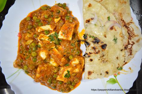 Matar Paneer Recipe /Mutter Paneer Recipe/Dhaba style Matar Paneer | Pepper, Chilli and Vanilla Mutter Paneer Recipe, Paneer Recipe, Paneer Recipes, Paneer, New Recipes, Vanilla, Easy Meals, Blogger, Stuffed Peppers