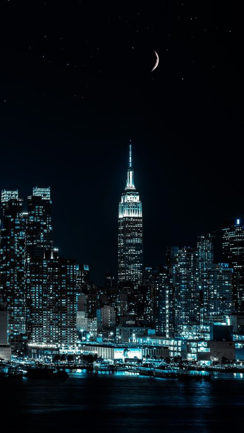 Dark Black And Blue Aesthetic, Blue New York Aesthetic, City Night Photography, Night City Skyline, City Lights Wallpaper, Cityscape Night, New York City At Night, Kodak Pixpro, Cityscape Wallpaper