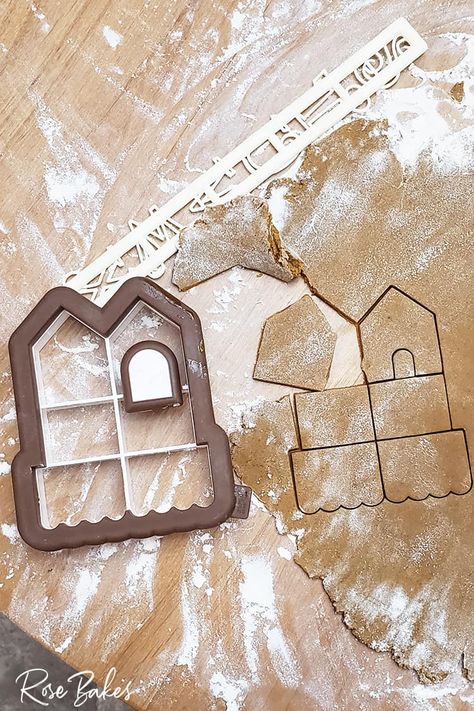 How to Make Mini Gingerbread Houses. See how we made Mini Gingerbread Houses with the sweetest little mini gingerbread house cookie cutter plus two very good recipes! #gingerbread #cookies #gingerbreadhouse #icing #gingerbreadicing #christmascookies Mini Gingerbread House Template, Mini Gingerbread House Kit, Gingerbread House Template Printable, Kids Gingerbread House, Gingerbread House Icing, Gingerbread Icing, Gingerbread House Template, House Cookies, Gingerbread Dough