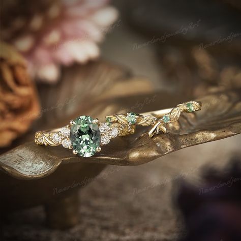 Vintage Green Sapphire Engagement Ring Set Nature Inspired Leaf Handmade Gold Wedding Ring Set Green Sapphire Bridal Set Anniversary Gift - Etsy Mexico Green Sapphire Engagement Ring Vintage, Hippie Engagement Ring, Leaf Wedding Ring Set, Green Wedding Ring, Sapphire Bridal Set, Gold Wedding Ring Set, Sapphire Engagement Ring Set, Green Sapphire Engagement, Green Sapphire Engagement Ring