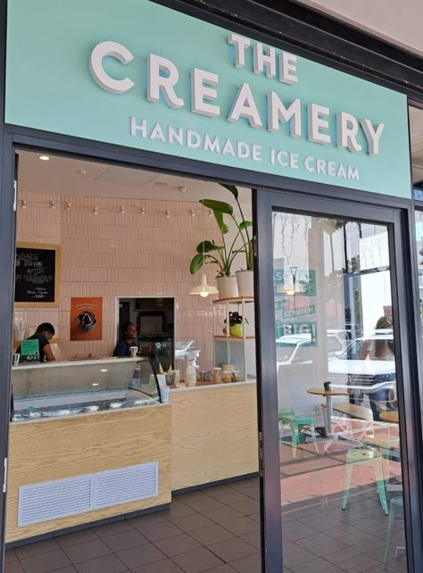 Beachy Ice Cream Shop, Gelato Shop Aesthetic, Ice Cream Store Aesthetic, Ice Cream Shop Aesthetic, Gelato Store, Dairy Shop, Ice Cream Place, Ice Cream Business, Handmade Ice Cream