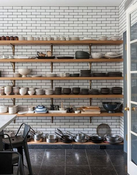 Restaurant Kitchen Design Ideas, Kitchen Open Shelving Ideas, Gorgeous Bathroom Tile, New York Brownstone, Kitchen Open Shelves, Restaurant Kitchen Design, Bar Restaurant Design, Luxe Kitchen, Wall Removal