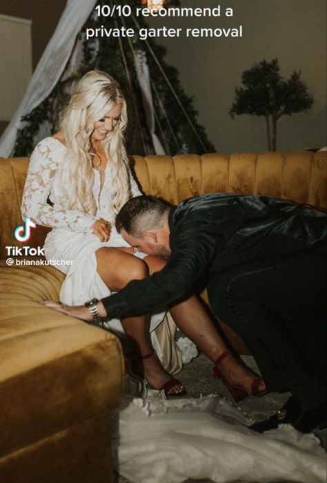 Groom Taking Off Garter Wedding Photos, Private Garter Removal Photos, Garter Wedding Removal, Garter Removal, Wedding Picture Poses, Wedding 2025, Wedding Garter, Wedding Picture, Future Wife