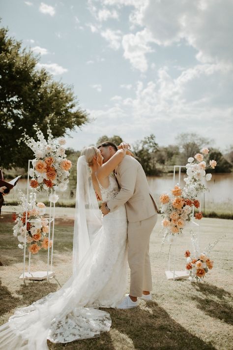 Wedding Ceremony Arbours, Arbour Wedding Flowers, Flower Towers Wedding, Flower Tower Wedding, Wedding Arbour Flowers, Arbour Flowers, Wedding Arbours, Ceremony Flowers Wedding, Venue Pictures