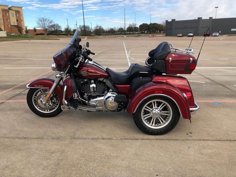 Harley Davidson Trike For Sale, Trike Harley Davidson, Motorcycle Trikes, Big Bear Choppers, Trike Chopper, Harley Davidson Trike, Custom Trikes, American Motorcycles, Trike Motorcycle