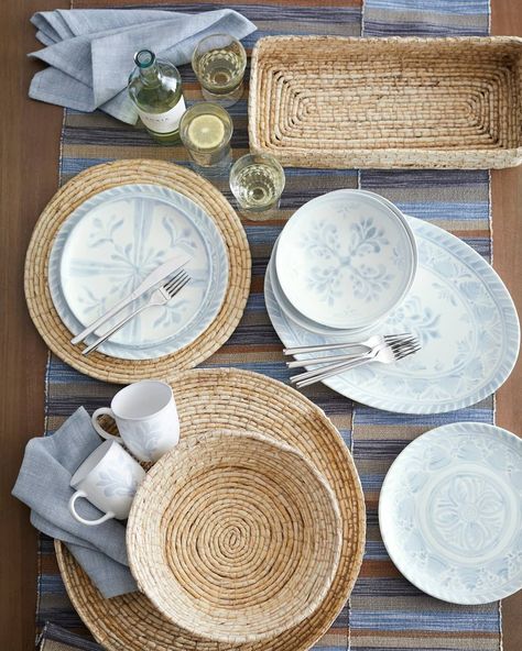 Pottery Barn Australia on Instagram: “Chambray x jute 😍💙 Warm up your table with the rustic beauty of our handwoven Wynne Servingware Collection.” Coastal Dinnerware Sets, Mug Dinner, Farmhouse Dinnerware, Mugs Pottery, Nancy Meyers, Striped Table Runner, Striped Table, Construction Crafts, Stoneware Dinnerware