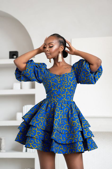 Short Dresses African Style, Ladies Short Dresses Style, Long Sleeve Traditional Dress, African Dress For Teens, Long Sleeve African Print Dress, Cute Traditional Dresses, African Pagne Dress, Cute Kitenge Dress Designs, African Fabric Dress Designs