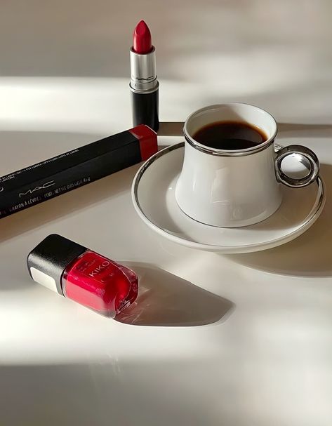 Red Lips Aesthetic, Red Lipstick Aesthetic, Mac Coffee, Objects Photography, Lipstick Aesthetic, Lipstick Pictures, Lip Pictures, Red Aesthetics, Skincare Products Photography