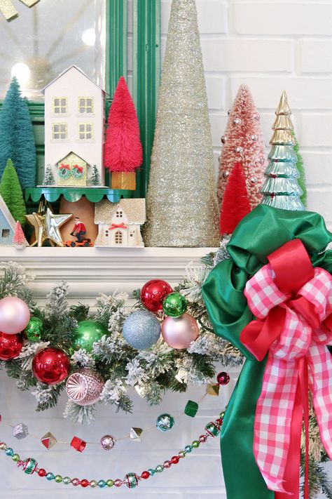 2023 CHRISTMAS HOME TOUR || CHRISTMAS TREE AND LIVING ROOM Bright Christmas Decor Ideas, Christmas Tree Ideas Pink And Red, Christmas Color Themes Decorating Ideas, Pink Blue Christmas Decor, Pink Red And Green Christmas Decor, Colorful Christmas Mantle, Pink Red And Green Christmas, Preppy Christmas Decor, Pink And Teal Christmas