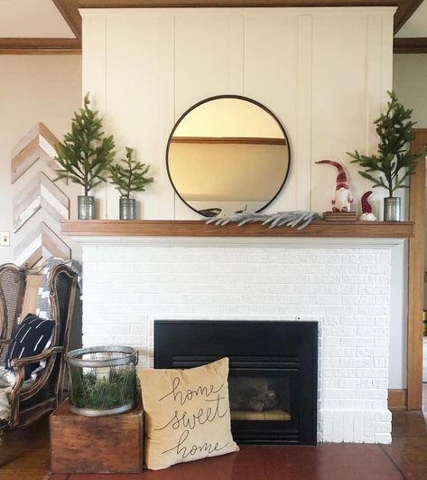 Board and batten fireplace makeover Board And Batten Fireplace, Reface Fireplace, Mini Fireplace, Barn Homes Floor Plans, Loft Plan, Living Room Mantel, Living Room Built Ins, Brick Fireplace Makeover, The Mantle