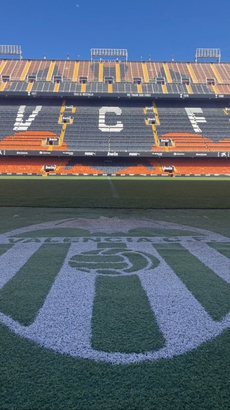 Valencia Cf Wallpaper, Aesthetic Memories, Stadium Wallpaper, Valencia Cf, Football Wallpaper, Safe Place, Baseball Field, Cristiano Ronaldo, Football Club