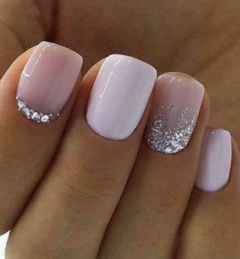 Nail Short, Unghie Sfumate, Square Nail Designs, Cute Spring Nails, Short Square Nails, White Acrylic Nails, Pretty Nail Designs, Nail Designs Glitter, Short Nail Designs