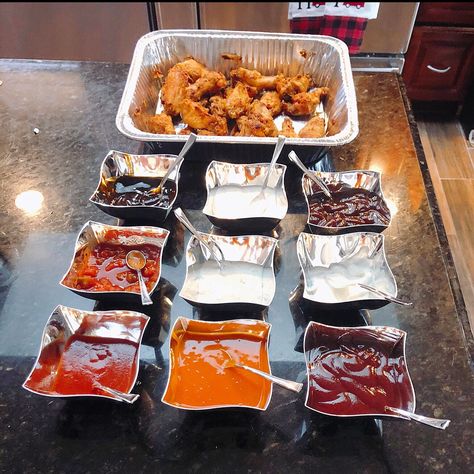 Chicken Wings Birthday Party, Wing Party Bar, Wing Buffet Ideas, Wings And Things Party, Chicken Tender Bar Party, Chicken Wing Party Ideas, Wing Bar Ideas, Wing Bar Wedding, Chicken Wing Bar Party Ideas