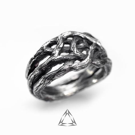 Handmade sterling silver twisted branches ring 💍 with textured tree bark surface. This beautiful Celtic tree ring jewelry embodies the balance and harmony. Such unique wood ring would be a very symbolic choice for engagement.  Let this tree branch ring reminds you of the greatness and beauty of nature around us!⭐ Characteristics:Metal: Solid Sterling Silver (925)Weight:  gWidth:  mmTechnique: casting and blackin, handworkProduction time: 10-15 daysPlease select the ring size you need in the var Lamerian Tree Stone Ring, Mens Pine Tree Ring, Tree Stump Jewelry, Manzanita Ring, Twisted Branches, Tree Branch Ring, Bark Ring, Texture Jewelry, Branch Engagement Ring