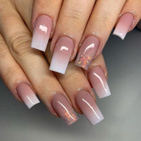 White And Brown Ombre Nails, Color Ombre Nails Short, Nails 2024 Trends Ombre, Brown White Ombre Nails, 3 Color Ombre Acrylic Nails, Ombre Nails For Black Women, Medium Length Ombre Nails, Hombre Nails Ombre Winter, Ombré Winter Nails