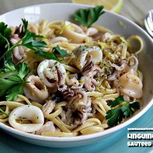 Easy Calamari Recipes, Sauteed Calamari Recipes, Calamari Pasta Recipes, Calimari Dishes, Calamari Recipes Sauteed, Calamari Dishes, Sauteed Calamari, Maldives Food, Calamari Pasta