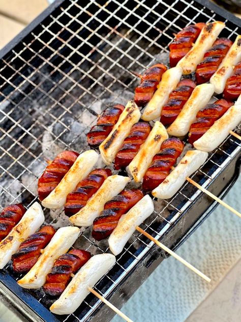 Rice Cake And Sausage, Korean Rice Cake And Sausage Skewer, Korean Sausage Recipe, Sotteok Sotteok, Rice Cake Skewers, Korean Sausage, Cake Skewers, Rice Cake Soup, Sausage And Rice