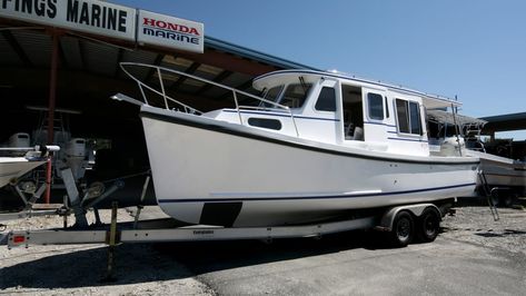 Road Trip | PassageMaker Trailerable Trawler, Cabin Cruisers For Sale, Ranger Tugs, Trawler Yacht, Trawler Boats, Small Yachts, Outboard Boats, Cabin Cruiser, Boat Building Plans