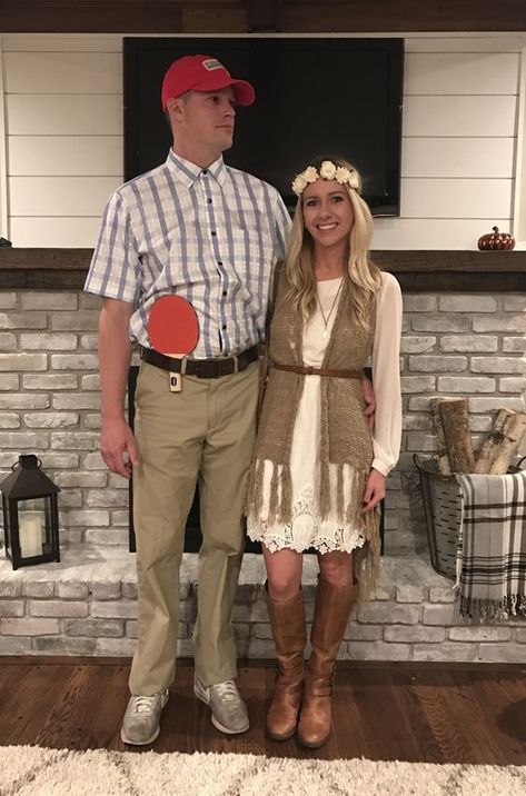 Costumes Faciles, Easy Halloween Costume Ideas, Halloween Costume Couple, Meme Costume, Halloween Costumes Diy Couples, Funny Couple Halloween Costumes, Best Couples Costumes, Easy Halloween Costume, Last Minute Halloween