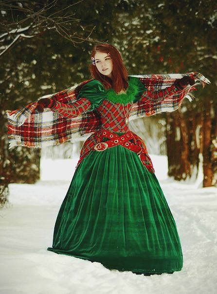 Tartan Wedding, Tartan Fashion, Tartan Christmas, Tartan Dress, Christmas Costumes, Plaid Fashion, Fancy Outfits, Historical Clothing, Christmas Dress