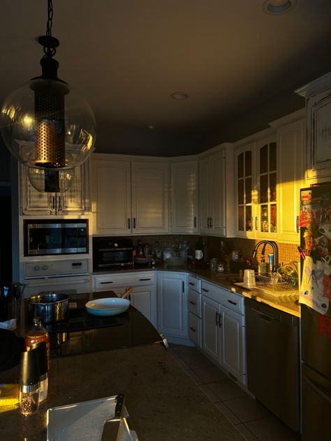 #kitchen #sunset #aesthetic Sunset Kitchen Aesthetic, Vibey Kitchen Aesthetic, Aesthetic Kitchens, Kitchen At Night, Sunset Kitchen, Braces Colors, Kitchen Aesthetic, Aesthetic Kitchen, Sunset Aesthetic