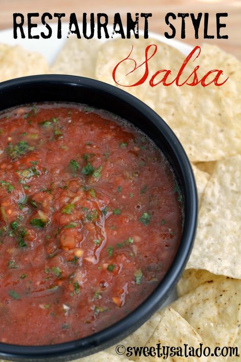 Resturant Salsa, Mexican Restaurant Salsa, Restaurant Salsa Recipe, Restaurant Style Salsa Recipe, Restaurant Salsa, Restaurant Style Salsa, Mexican Foods, Homemade Salsa, Fresh Salsa