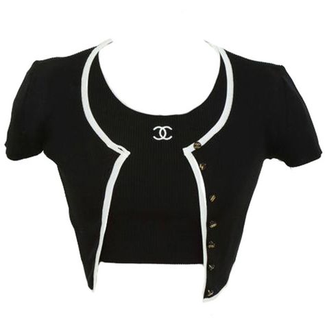 VINTAGE CHANEL 1995 BLACK CROPPED TWIN KNIT SWEATER ❤ liked on Polyvore featuring tops, sweaters, chanel, button crop top, chanel tops, cropped sweater and knit top Chanel Sweater, Png Clothes, Mode Chanel, Mode Kpop, Vintage Mode, 여자 패션, Mode Vintage, Stage Outfits, Kpop Fashion