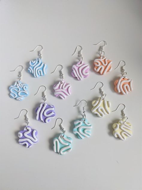 - Made using Fimo polymer clay- No varnish- Light-weight- Hook earringsPlease message with any questions :) Clay Earrings Air Dry, Clay Earing Idea, Polymer Clay Earrings Ideas Easy, Simple Polymer Clay Earrings Ideas, Easy Diy Clay Earrings, Fimo Clay Jewelry, Fimo Ideas Jewelry, Fimo Earrings Ideas, Polymer Clay Earrings Aesthetic