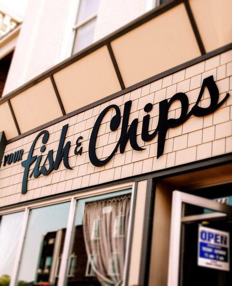 This week’s #TastyTuesday shoutout goes to Your Fish & Chips! Your Fish & Chips has been a St. Thomas staple since the 1920s and has been in the same family for generations!! The fish is perfectly crispy and light paired with chips made from locally grown potatoes. 🐟️

Your Fish & Chips is a cash only restaurant! Dine in or take out!! 😋

📍644 Talbot St

Check out our loved by locals section in this year's taste guide! Fish And Chips Restaurant, Canadian Things, Fish And Chip Shop, Irish Food, Family Ties, Fashion Family, Irish Recipes, Dine In, Good Burger