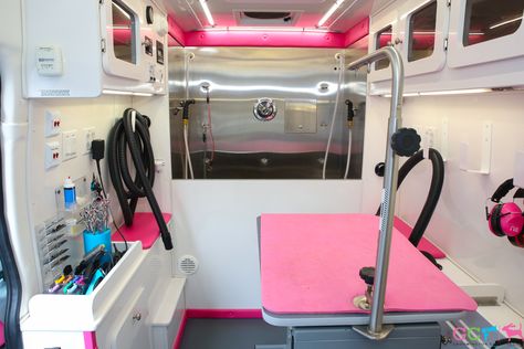 Dog Grooming Van Mobile, Mobile Pet Grooming Ideas, Dog Grooming Accessories, Mobile Grooming Van Interior, Dog Grooming Trailer Ideas, Mobile Pet Grooming Van, Mobile Dog Grooming Van Ideas, Mobile Grooming Ideas, Dog Grooming Van Ideas