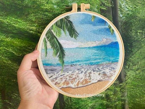 Embroidered Seascapes, Embroidered Landscapes, Embroidery Beach, Beach Embroidery, Landscape Embroidery, Needle Painting, Long And Short Stitch, Quilling Techniques, Pola Sulam