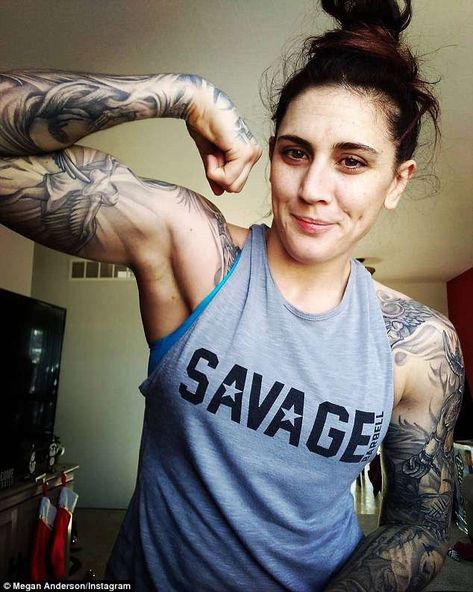 Mean Words, Megan Anderson, Female Mma Fighters, Mma Motivation, Mma Videos, Mma Girls, Mma Workout, Tough Woman, Ripped Girls