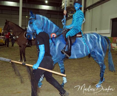 Horse Costume Ideas, Horse Halloween Ideas, Horse Fancy Dress, Horse Halloween Costumes, Horse Halloween, Horse Costume, Horse Movies, Duo Costumes, Horse Costumes