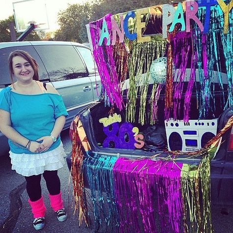 '80s Dance Party Trunk: This is like, totally tubular. Source: Instagram user ksarvabui Trunker Treat Ideas, Spooky Basket, Trunk Or Treat Ideas, Carving Templates, Cute Pumpkin Carving, Contest Ideas, Pumpkin Contest, Hallowen Ideas, Dance Themes