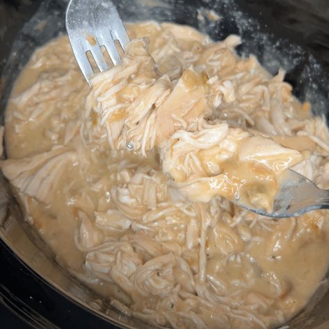 EASY Crockpot Chicken & Gravy - Melissa Jo Real Recipes Crockpot Chicken Gravy, Pork Milanese, Crockpot Chicken And Gravy, Chicken And Gravy, Gravy Packet, French Onion Chicken, Easy Crockpot Chicken, Mississippi Pot Roast, Cream Of Celery Soup