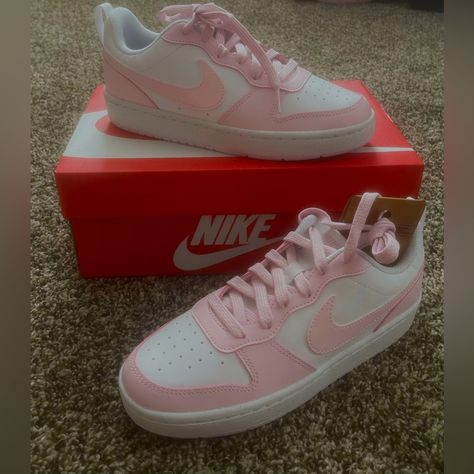 Nike Low Rise Dunks, Never Been Worn, 5y Cute Pink Nike Shoes, Low Rise Dunks, Light Pink Dunks, Nike Pink Shoes, Shoes Dunks, Pink And White Nike, Girly Sneakers, Pink Dunks, Paint Shoes