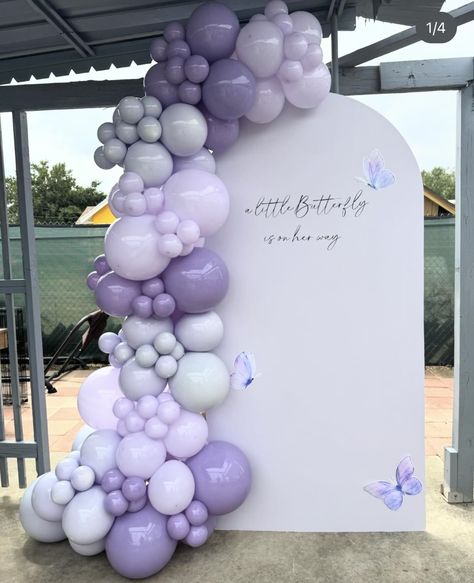 Purple Backdrop Ideas, Purple Balloon Arch, Bat Mitzvah Decorations, Lavender Balloons, Birthday Dump, Lilac Balloons, Purple Balloon, Birthday Theme Decoration, Boy Baby Shower Centerpieces