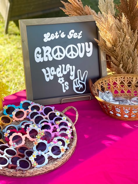 2 Groovy Party Favors, Retro Boho Party Theme, Hippy Party Favors, Party Favors For Birthday, Hippies Party Ideas, Retro Birthday Party Favors, Groovy Aesthetic Birthday Party, Hippies Themed Party, 70s Theme Party Favors