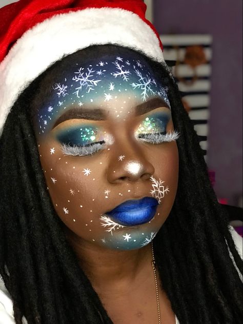 By makeup byneka divine glow Christmas Fantasy Makeup, Winter Fantasy Makeup, Grunge Christmas Makeup, Snowflake Makeup Looks, Santa Claus Makeup, Grinch Makeup Looks, Creative Christmas Makeup Ideas, Hairshow Ideas, Winter Wonderland Makeup