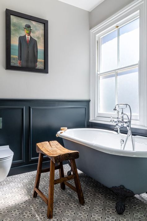 Modern Victorian Bathroom, British Bathroom, Dark Blue Bathrooms, Moody Palette, Navy Blue Bathrooms, Navy Bathroom, Traditional Bathroom Designs, Period Home, New House Bathroom