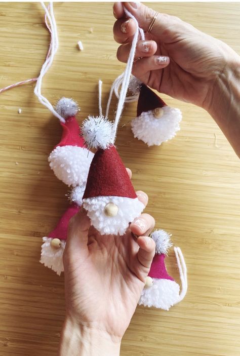 Always and Whatever Holiday Round-Up — Always & Whatever Pom Pom Santa, Pom Pom Diy, Cute Garland, Santa Claus Crafts, Fire Starters Diy, Pom Pom Tutorial, Diy Pom Poms, Diy Santa, Dough Ornaments