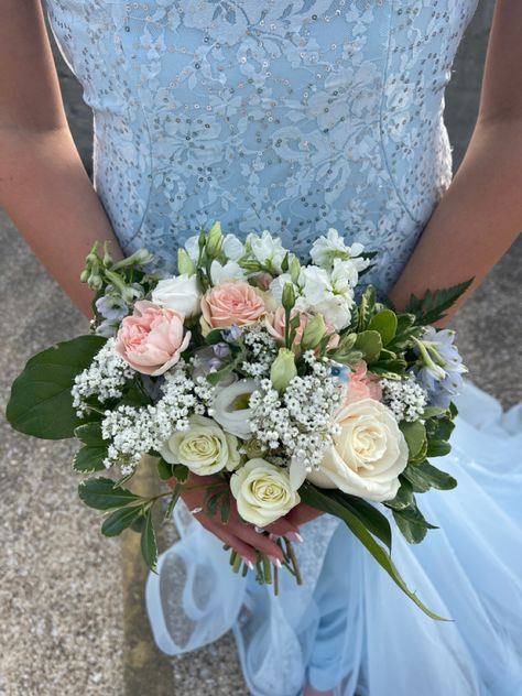 Flowers, idea, pastel, prom Prom Bouquet Light Blue Dress, Prom Flowers With Light Blue Dress, Prom Bouquet Ideas Light Blue, Green Prom Flowers Bouquets, Green Boquet Prom, Winter Formal Flowers Bouquets, Light Blue Hoco Bouquet, Bouquet For Green Dress Prom, Pastel Prom Bouquet