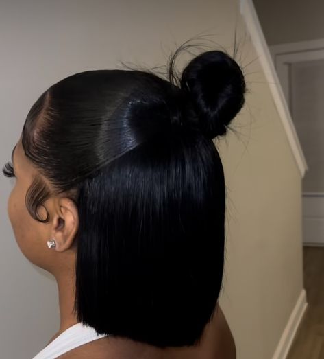 Crazy Hair Day Styles, Pressed Natural Hair, Silk Press Natural Hair, Weave Ponytail Hairstyles, Quick Natural Hair Styles, Quick Weave Hairstyles, Cute Box Braids Hairstyles, Crazy Hair Day, Short Straight Hair