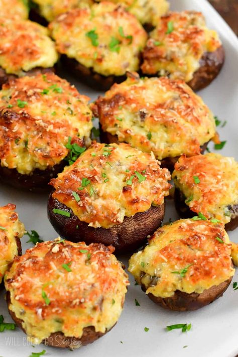 Classic Stuffed Mushrooms recipe featuring baby bella mushrooms stuffed with a mixture of cream cheese, herbs, onions, and more cheese. Stuffed Mushrooms With Cream Cheese And Bacon Recipe, Lobster Stuffed Mushrooms Recipe, Stuffed Portobello Mushroom Recipes, Pecan Pinwheels, Stuffed Mushrooms With Spinach, New Years Meals, Stuffed Mushrooms Recipes, Nye Apps, Classic Stuffed Mushrooms