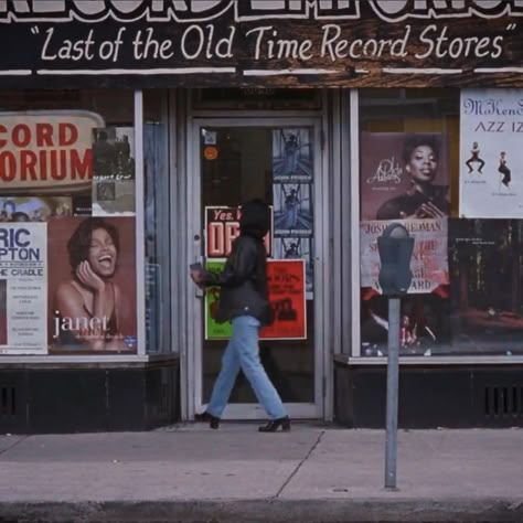 love jones record store scene Love Jones Outfits, Love Jones Aesthetic, Norah Jones Aesthetic, Love Jones Movie, Record Store Aesthetic, Black Poetry, Jones Aesthetic, Black Film, Vision 2024