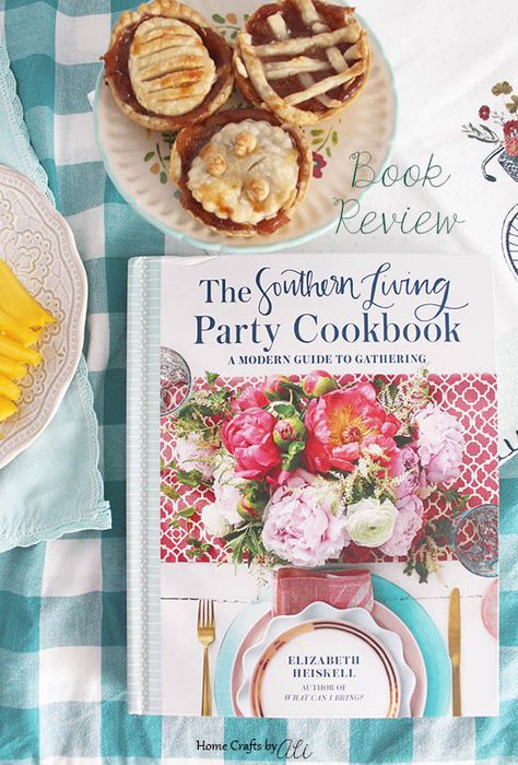 Book Review ~ Southern Living Party Cookbook by Elizabeth Heiskell - Party planning made easy with menu options for 31 different occasions, hostess tips, and styling and decor advice Derby Appetizers, Smoked Salmon Canapes, Salmon Canapes, Pecan Bites, Cheese Squares, Brandy Alexander, Hot Cheese, Coconut Rum, Party Menu